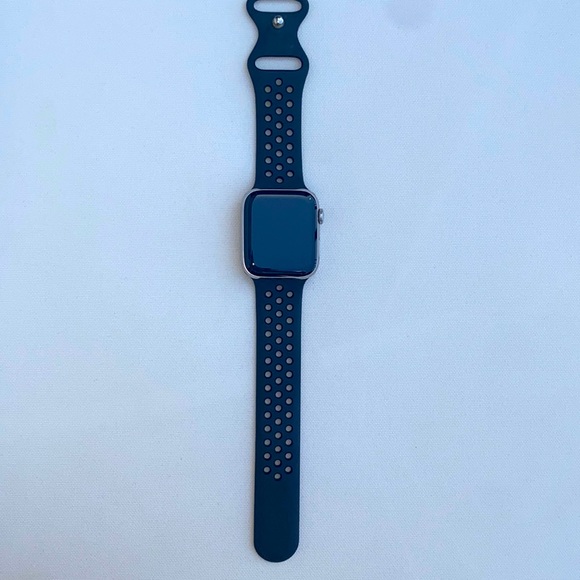 44mm Stainless Steel Apple Watch Series